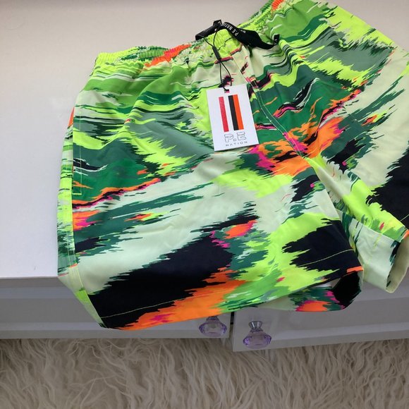 P.E. Nation Intensity Shorts - Picture 3 of 11